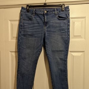 Women's American Eagle Jeans - Size 16 short